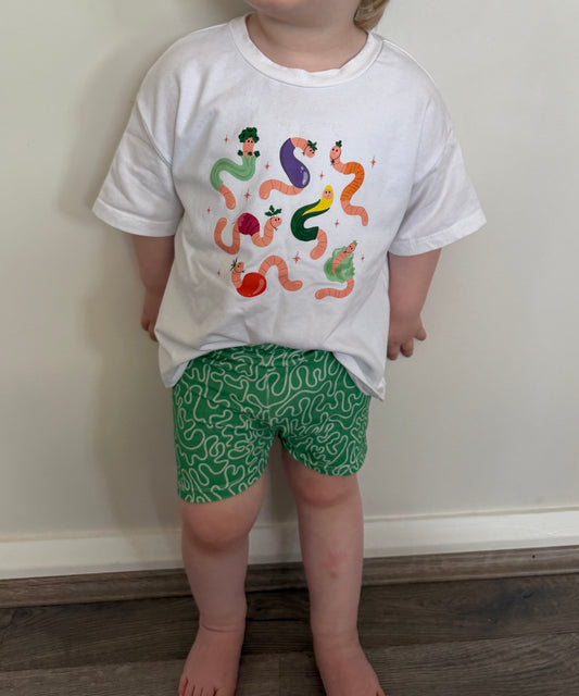 Wriggle Worm Oversized Tee